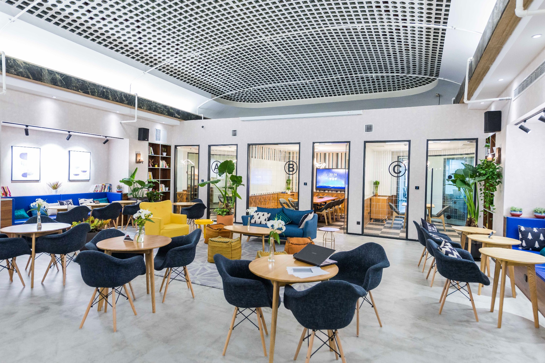  氪空間(豫園中匯大廈)